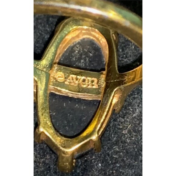 Fashion Accents in Avon Jewelry 1978 Night Flower Vintage Avon Ring Art Like new - Picture 11 of 11
